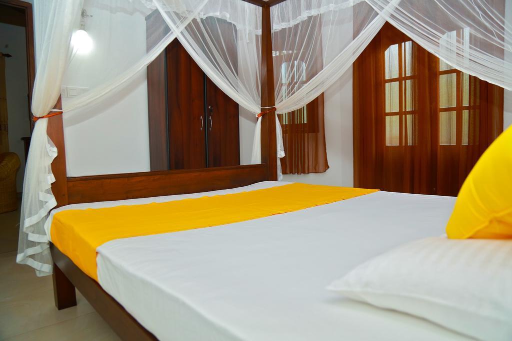4 S Villa Tangalle Exterior foto