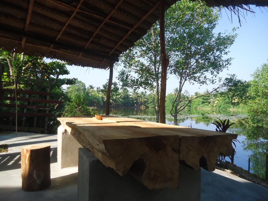 4 S Villa Tangalle Exterior foto
